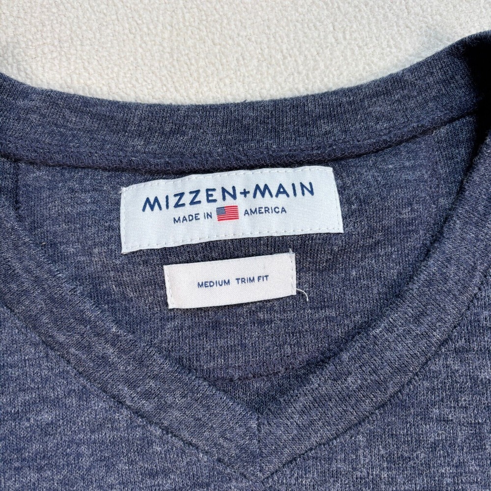 Mizzen Main Sweater Men's M Navy Trim Fit V-Neck Made in USA Knit Pullover Basic - Picture 3 of 12